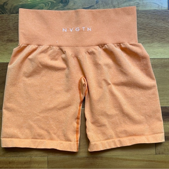 NVTGN Seamless Shorts - Picture 4 of 5